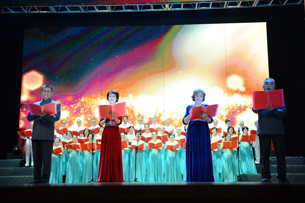 1540946960330.jpg 中國計量大學40周年校慶晚會 陳幗.5NEF10.jpg