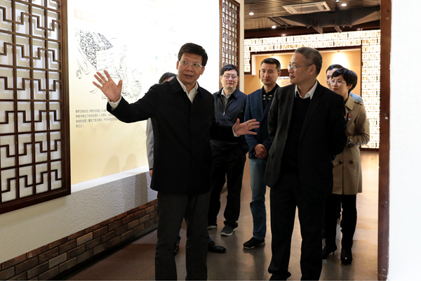 1541762479382.jpg KS8A9046_副本2.jpg