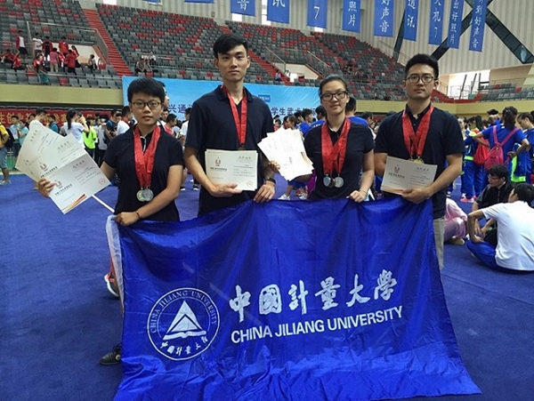 1470560496708.jpg 160805113507.jpg