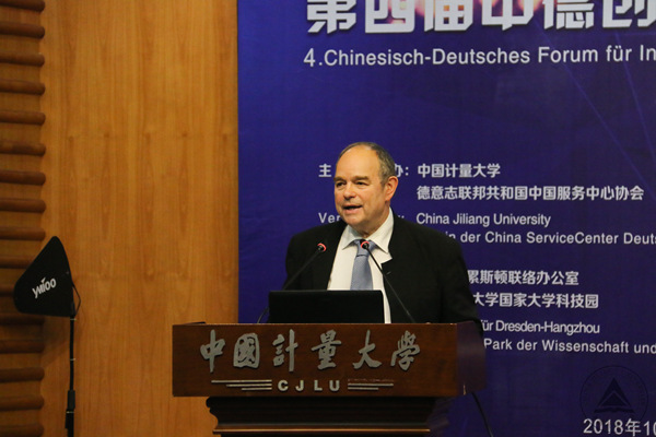 1540541599261.jpg IMG_8858-806.jpg