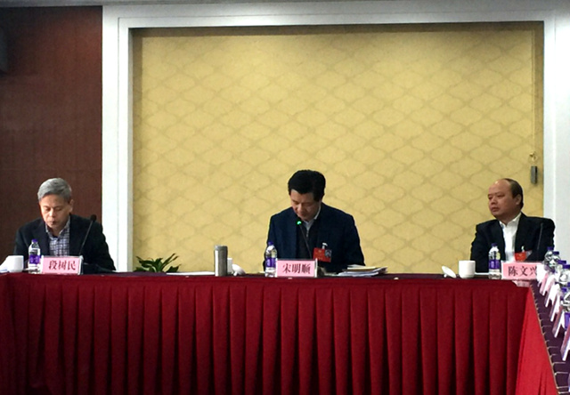 1517363603055.jpg 人大代表2_副本.jpg